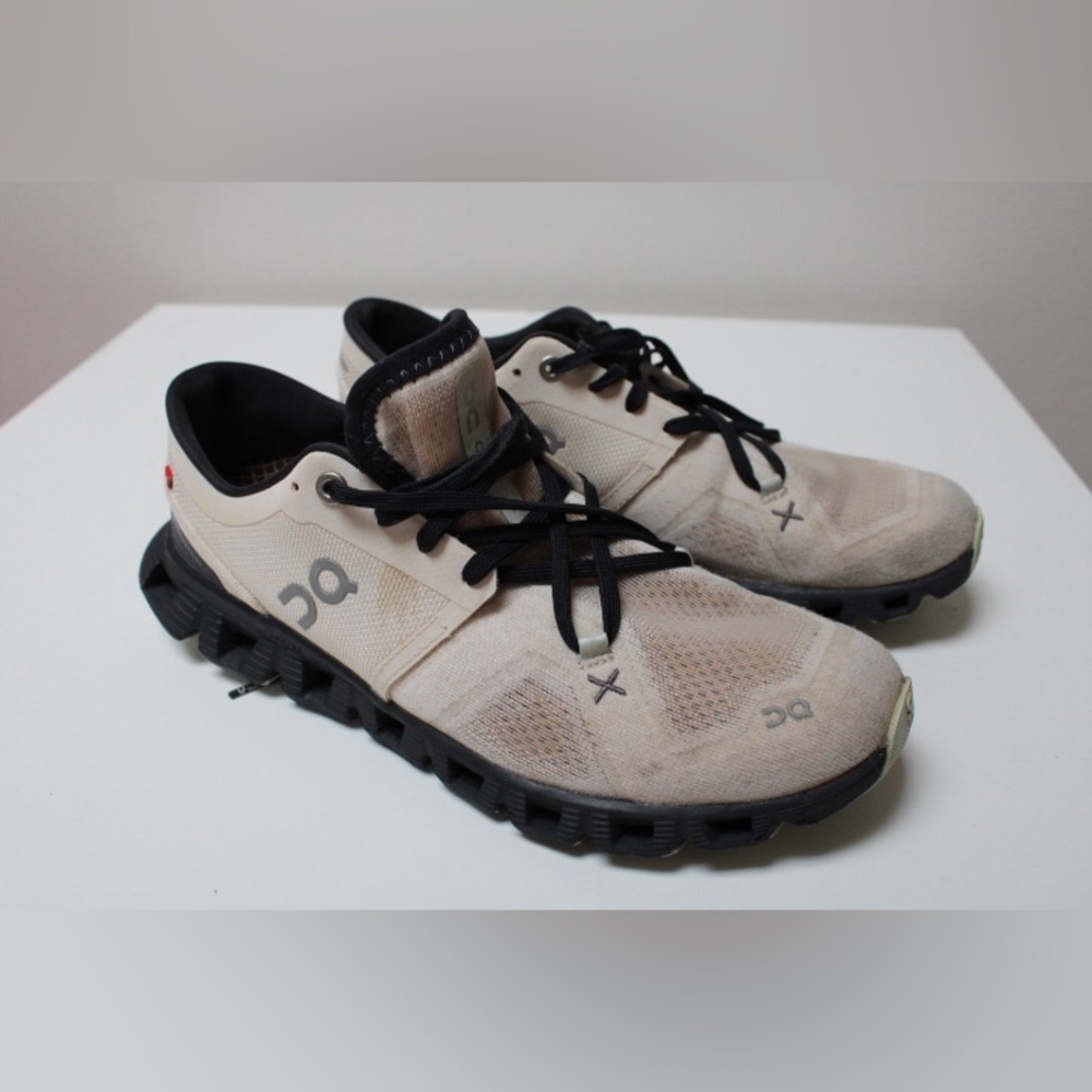 On Cloud X 3 shoes